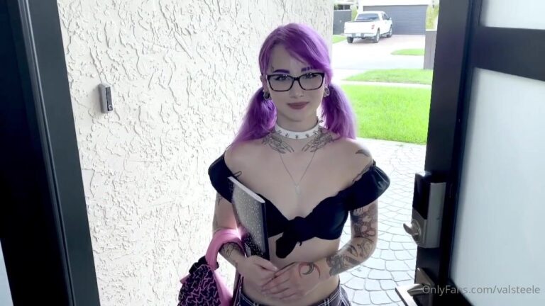 Colegiala Valerica Steele Tiene Sexo Con Su Profesor
