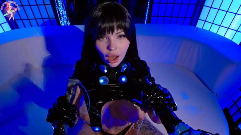 El consolador desordenado de Sonya Vibe juega como Reika Shimohira