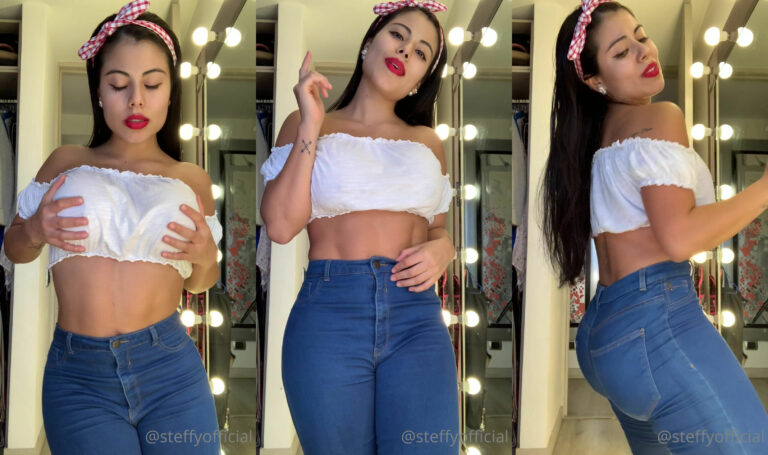 Steffy moreno abriéndose y mostrando su ano