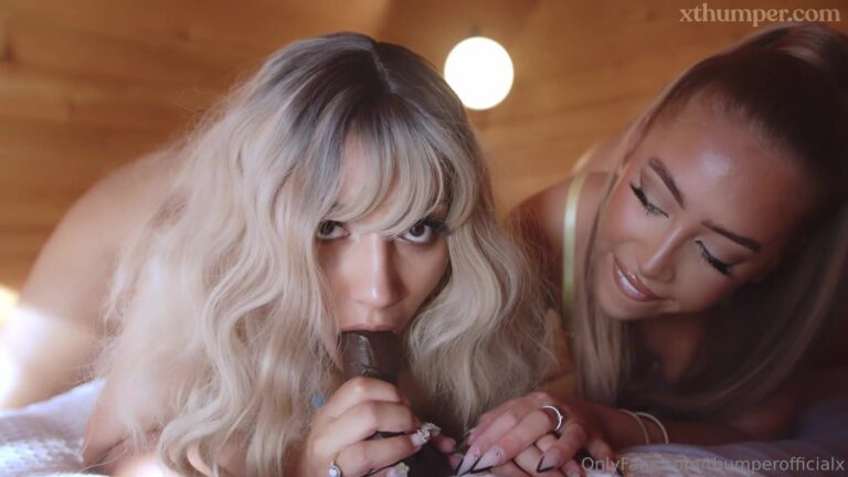 Dildo Playtime With Jasminx And BxbyVioletx