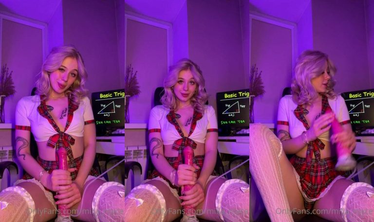 Milla Snake Recibe Creampie Falso De Dildo